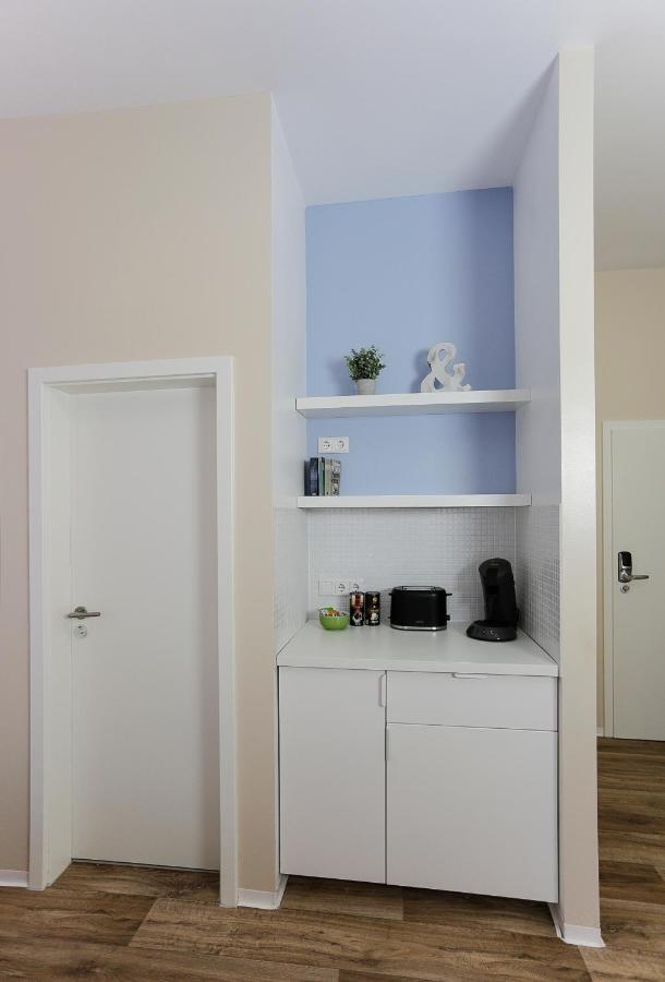 Guesthouse Koehn51, Zentral Gelegene, Stilvoll Eingerichtete Zimmer Mit Eigener Teekueche Norimberk Exteriér fotografie